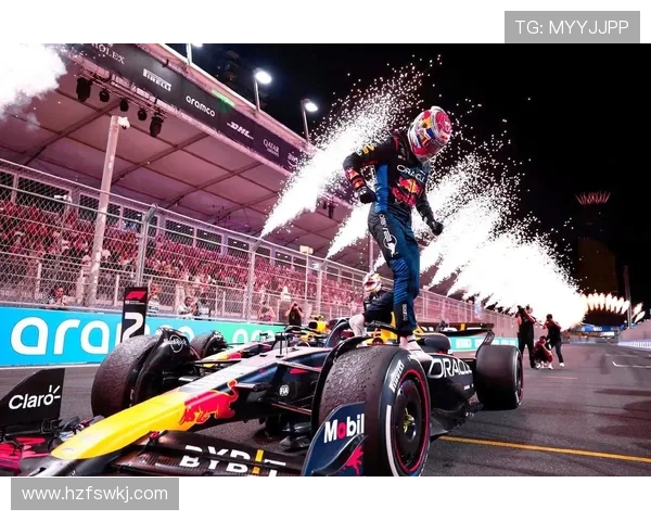 F1赛季精彩回顾:红牛统治力继续奔驰表现稳步提升 F1赛季精彩回顾:红牛统治力继续奔驰表现稳步提升