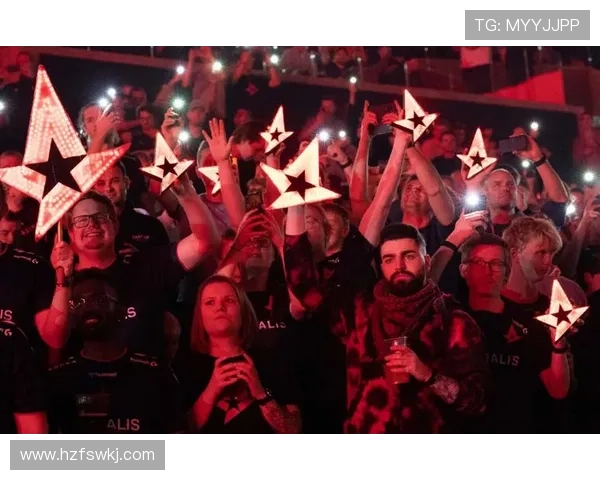 《全球电竞赛事蓬勃发展 新兴战队崭露头角成电竞圈新热点》 《全球电竞赛事蓬勃发展 新兴战队崭露头角成电竞圈新热点》