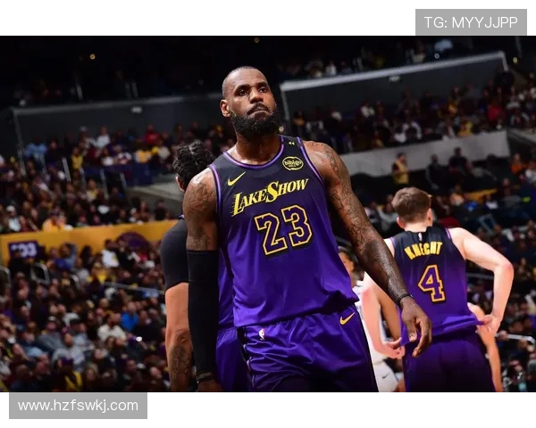 NBA巨星詹姆斯谈未来计划希望延续职业生涯并带领湖人再创辉煌 NBA巨星詹姆斯谈未来计划希望延续职业生涯并带领湖人再创辉煌