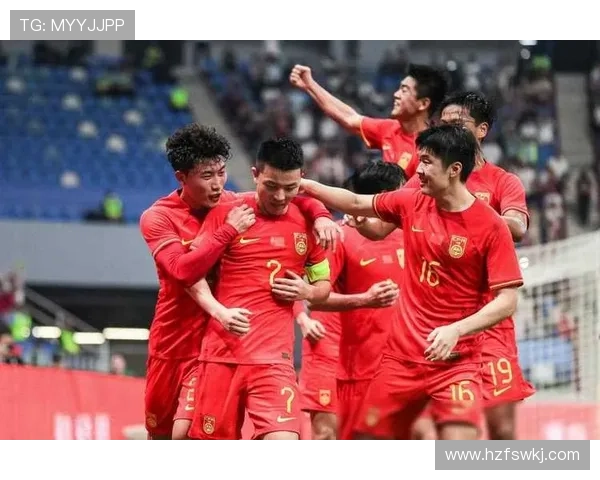 中国足球队备战亚洲杯阵容公布 明星球员伤情成焦点 主帅强调全力以赴目标争冠 中国足球队备战亚洲杯阵容公布 明星球员伤情成焦点 主帅强调全力以赴目标争冠