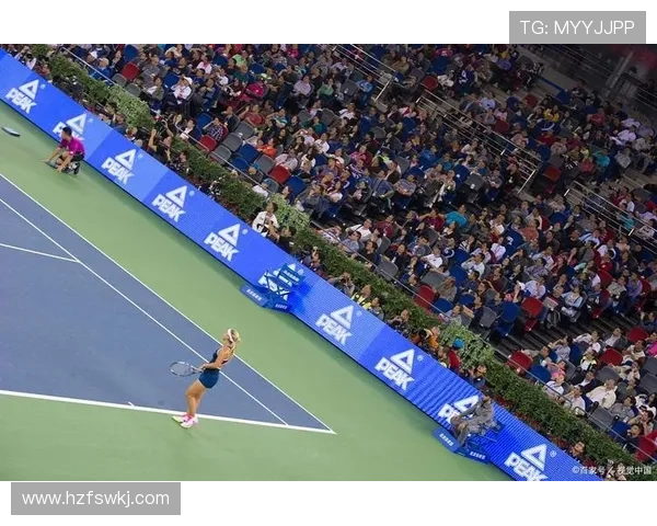 网球赛事激战正酣 世界排名前十选手争夺年度大满贯荣耀