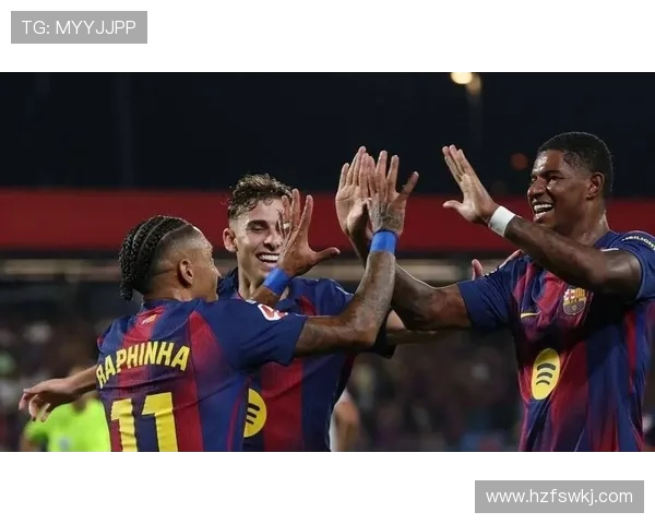 西甲联赛新赛季精彩开启 巴萨皇马激战正酣 球迷热议赛季前景